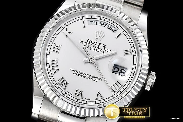 0225 Durable RDD0215B – DayDate 36mm 684